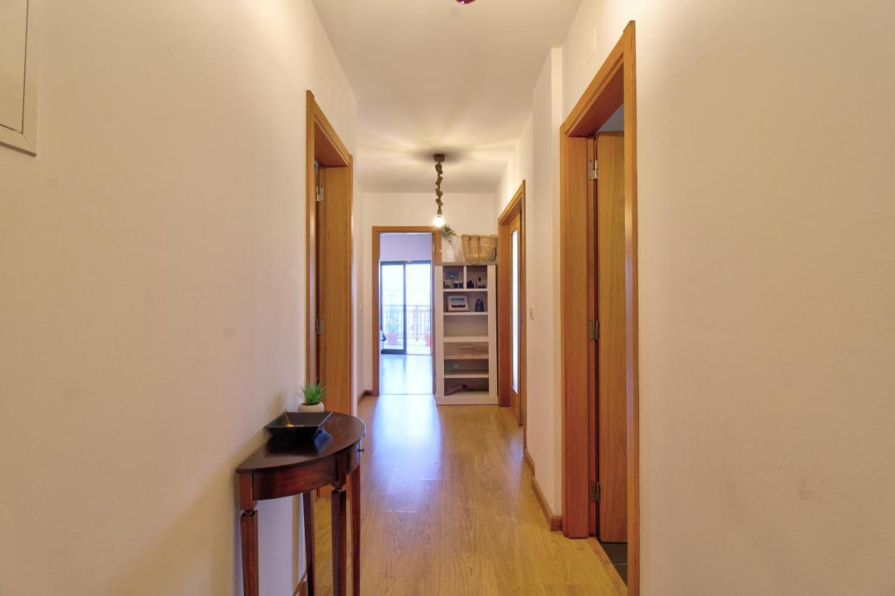 Spacious Terrace, Swimming Pool, Private Parking Olhão Exterior photo