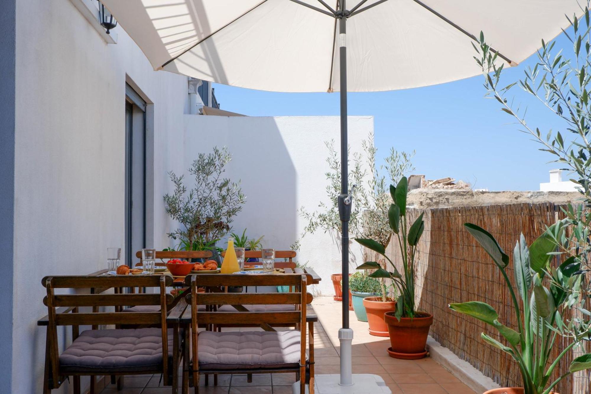 Spacious Terrace, Swimming Pool, Private Parking Olhão Exterior photo